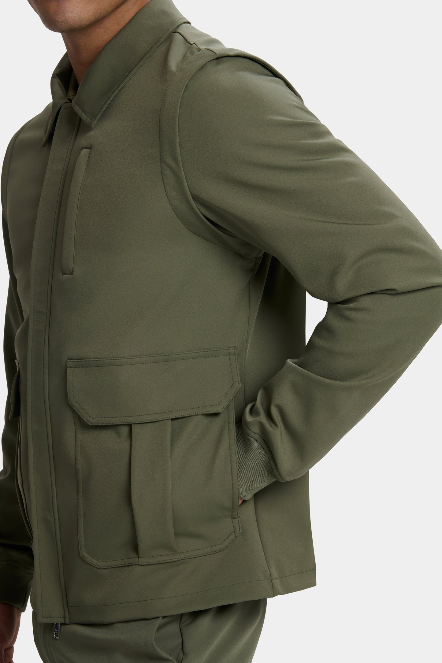 THE 2-IN-1 JACKET