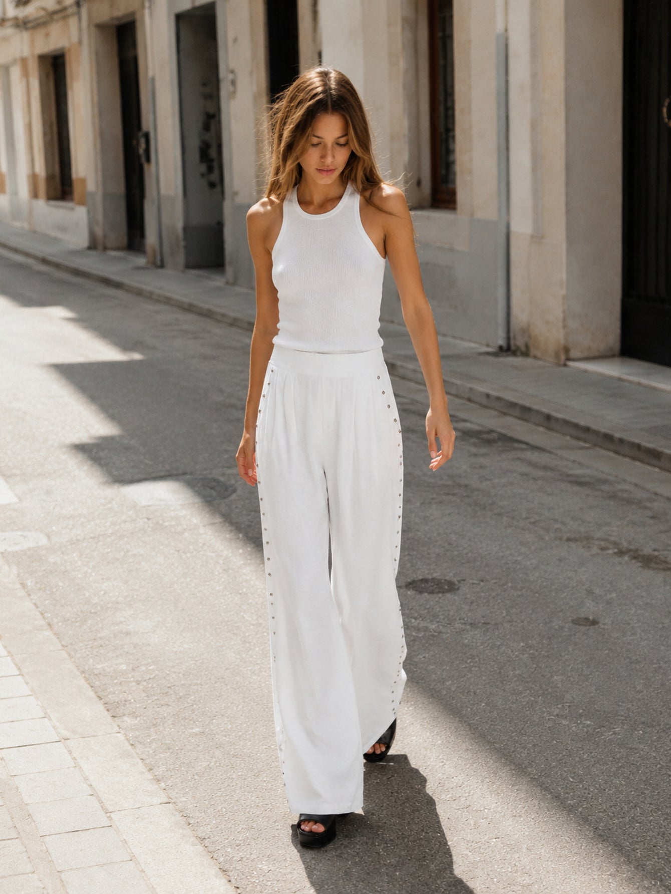 PANTALÓN ARMONIAS TEEN TACHUELAS